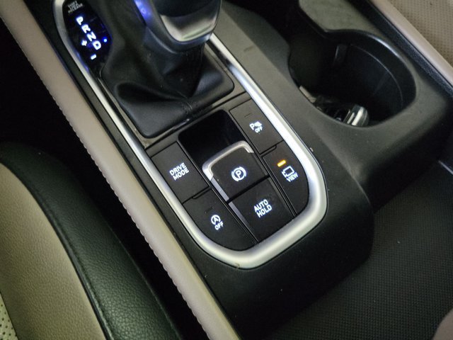 Used 2019 Hyundai Santa Fe w/ Ultimate Package FWD image 33