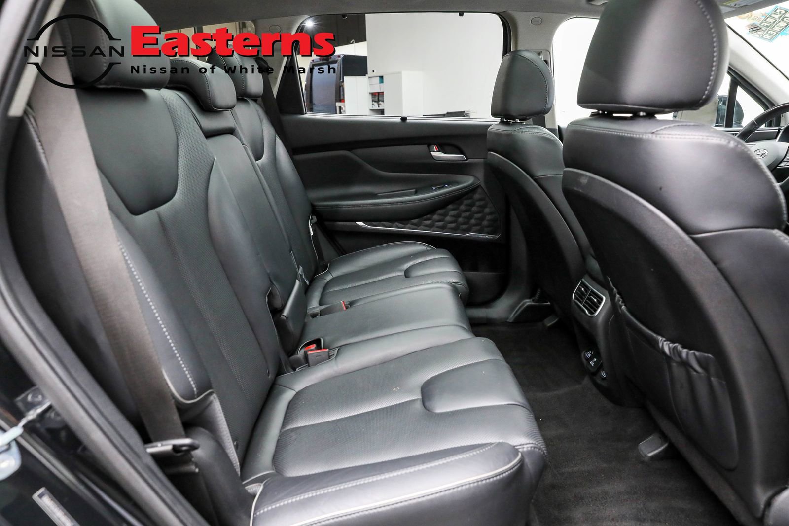 Used 2023 Hyundai Santa Fe Limited AWD/4WD image 23