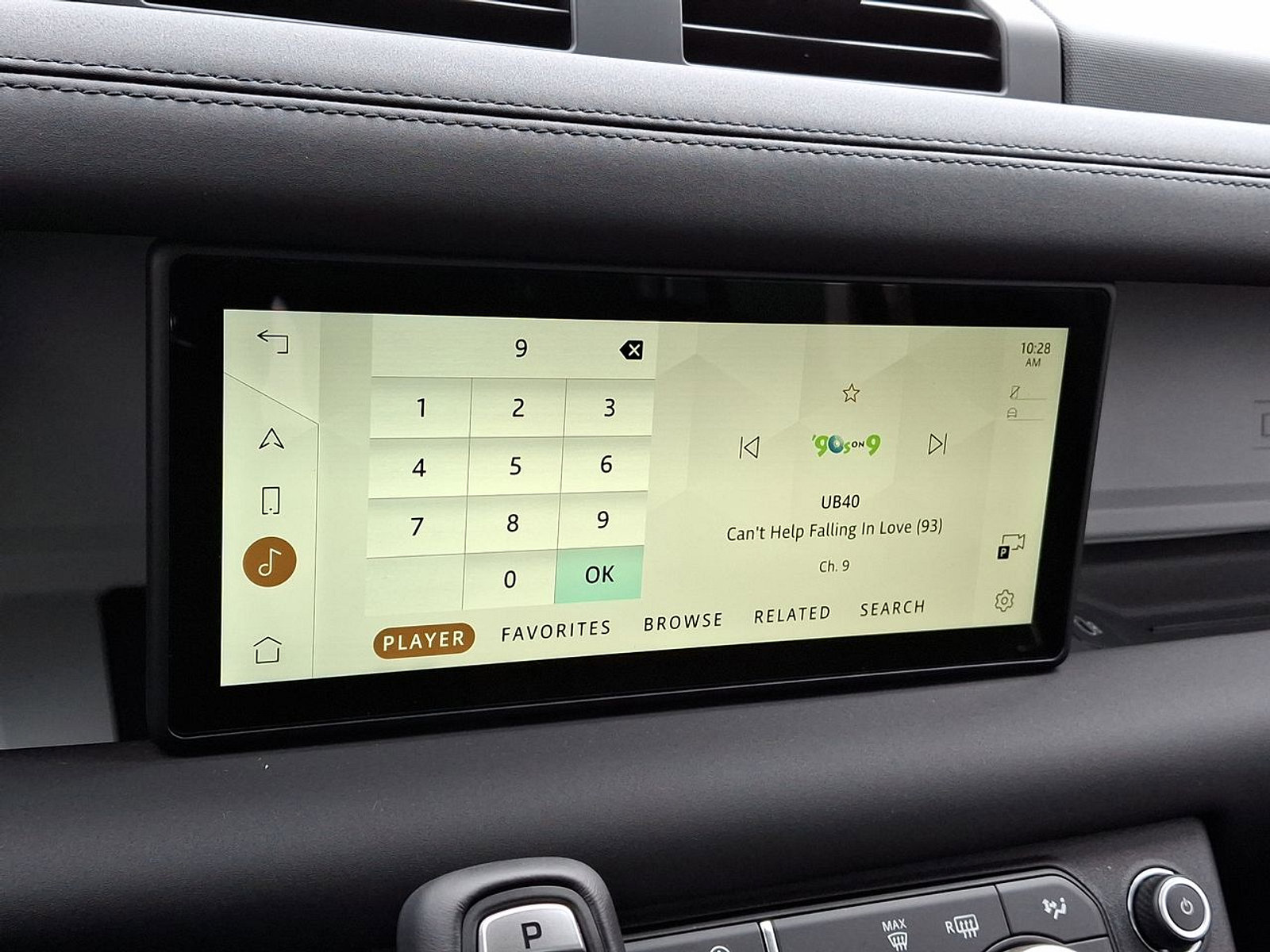 Used 2024 Land Rover Defender 110 S image 16