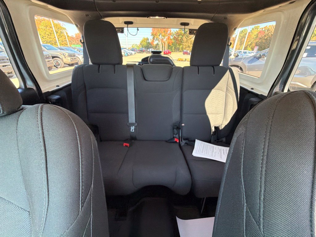 Used 2019 Jeep Wrangler Unlimited Sport S AWD/4WD image 23