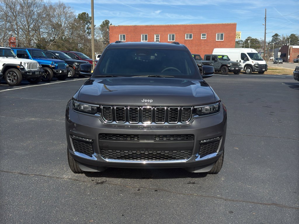 Used 2025 Jeep Grand Cherokee L Limited image 14