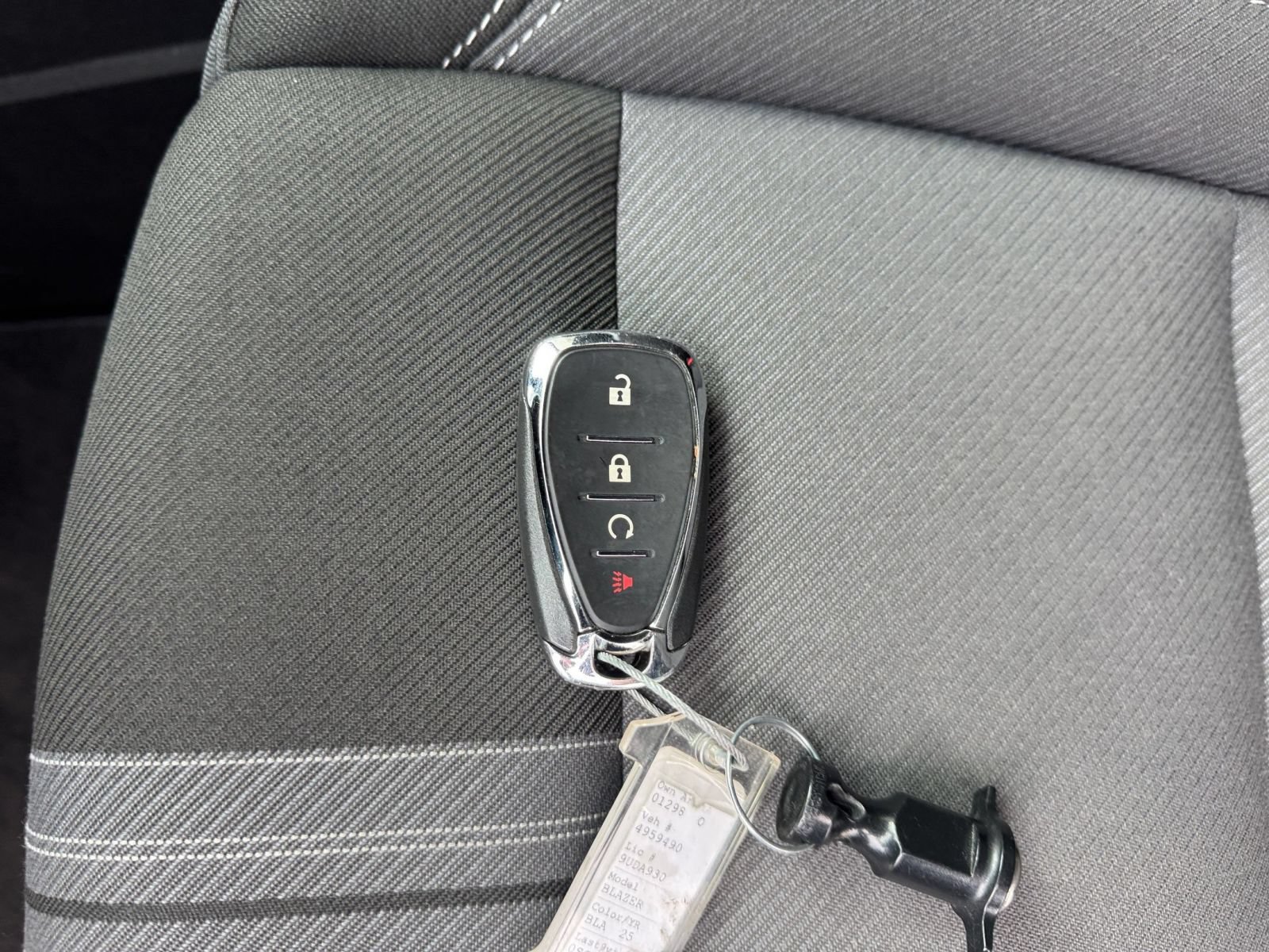 Used 2025 Chevrolet Blazer LT FWD image 20