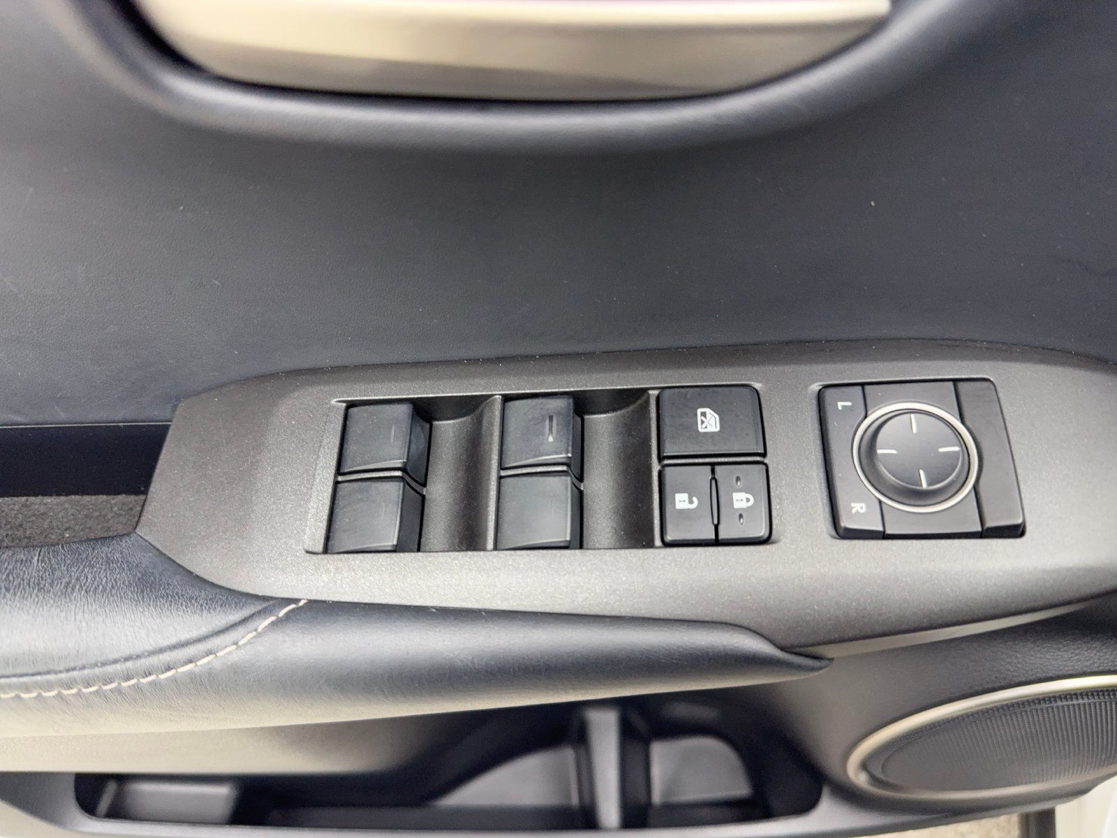 Used 2017 Lexus NX 200t FWD w/ Accessory Package 2 image 25