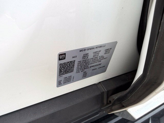 Used 2023 Cadillac Escalade ESV Premium Luxury w/ LPO, Floor Liner Package AWD/4WD image 3