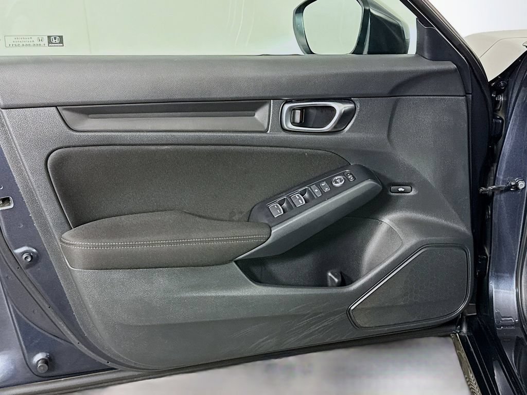 Certified 2025 Honda Civic LX image 17