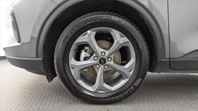 Used 2025 Ford Escape ST-Line Select AWD/4WD image 30