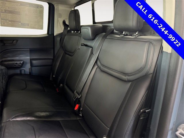 New 2025 Ford Maverick Lariat w/ Black Appearance Package image 20