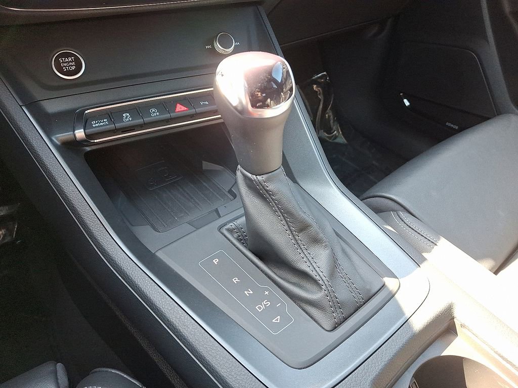 Certified 2023 Audi Q3 2.0T Premium Plus w/ Premium Plus Package image 16