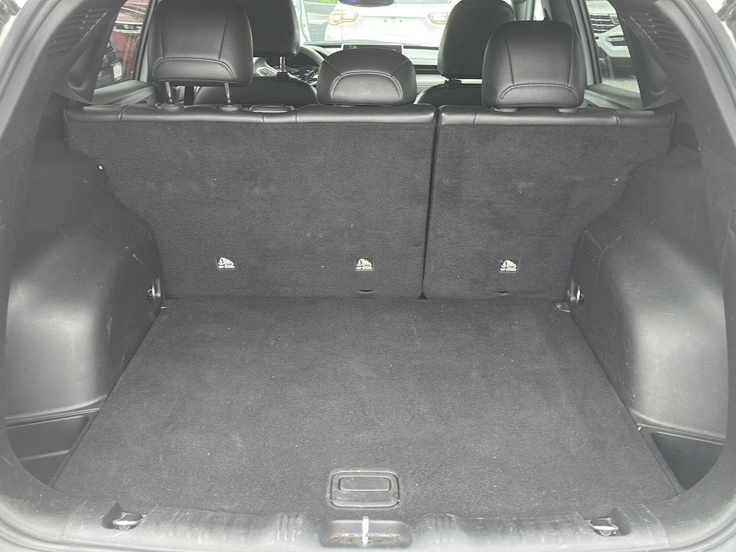 Used 2025 Jeep Compass Trailhawk AWD/4WD image 7