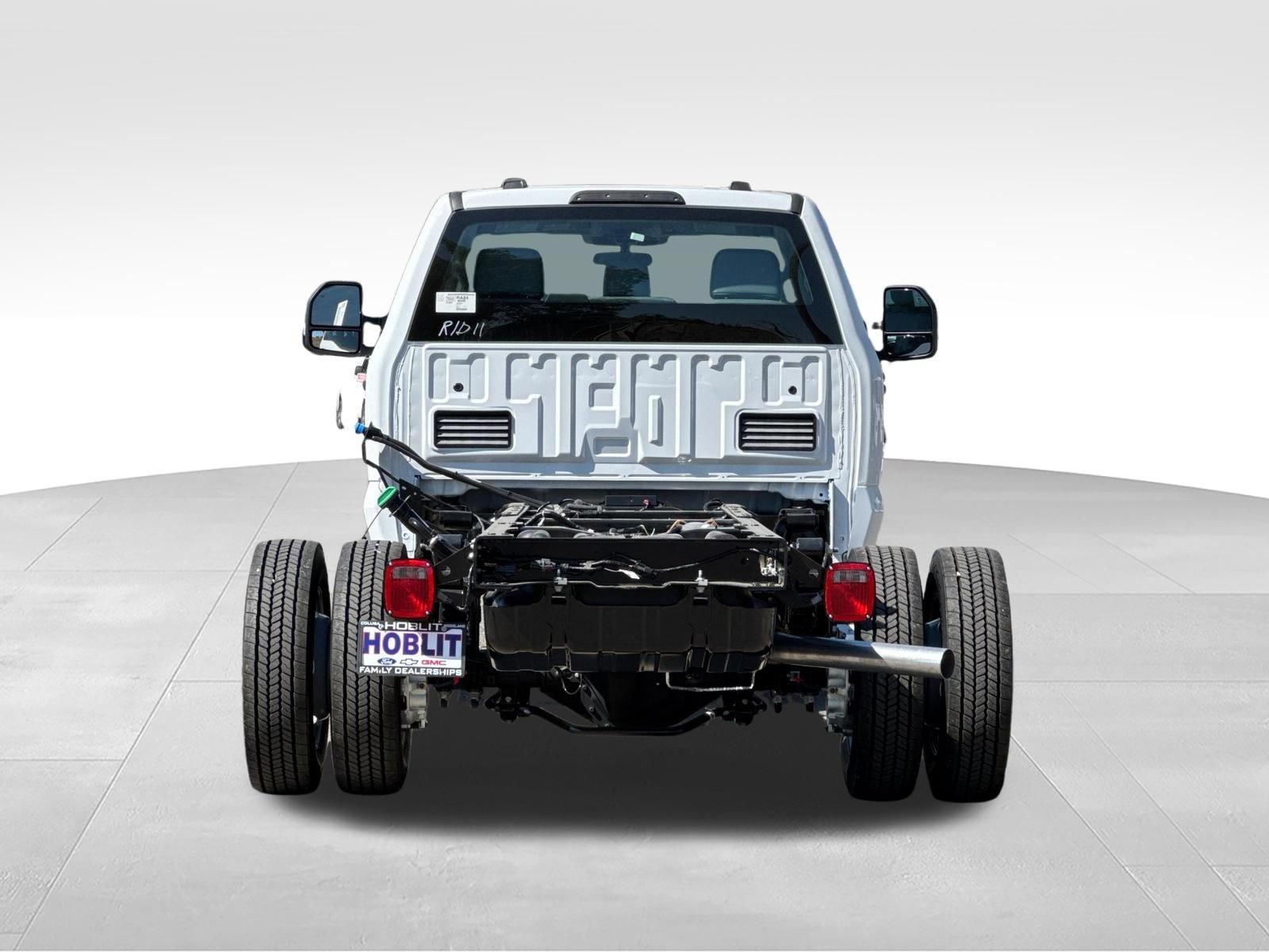 New 2026 Ford F550 2WD Regular Cab Super Duty w/ XL Chrome Package image 4