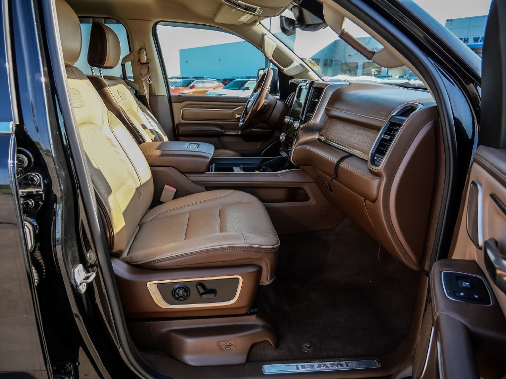 Used 2020 RAM 1500 Longhorn AWD/4WD image 17