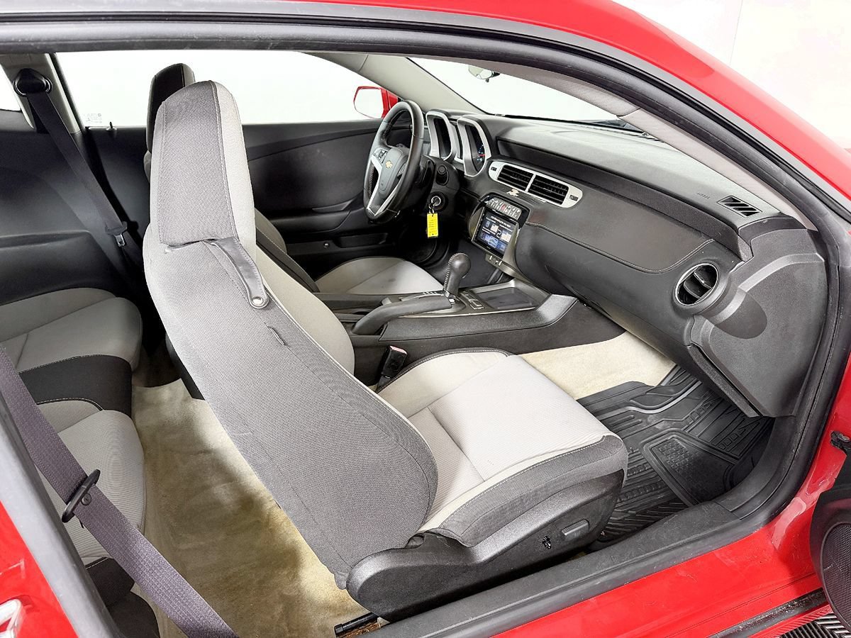Used 2014 Chevrolet Camaro LT w/ RS Package RWD image 37