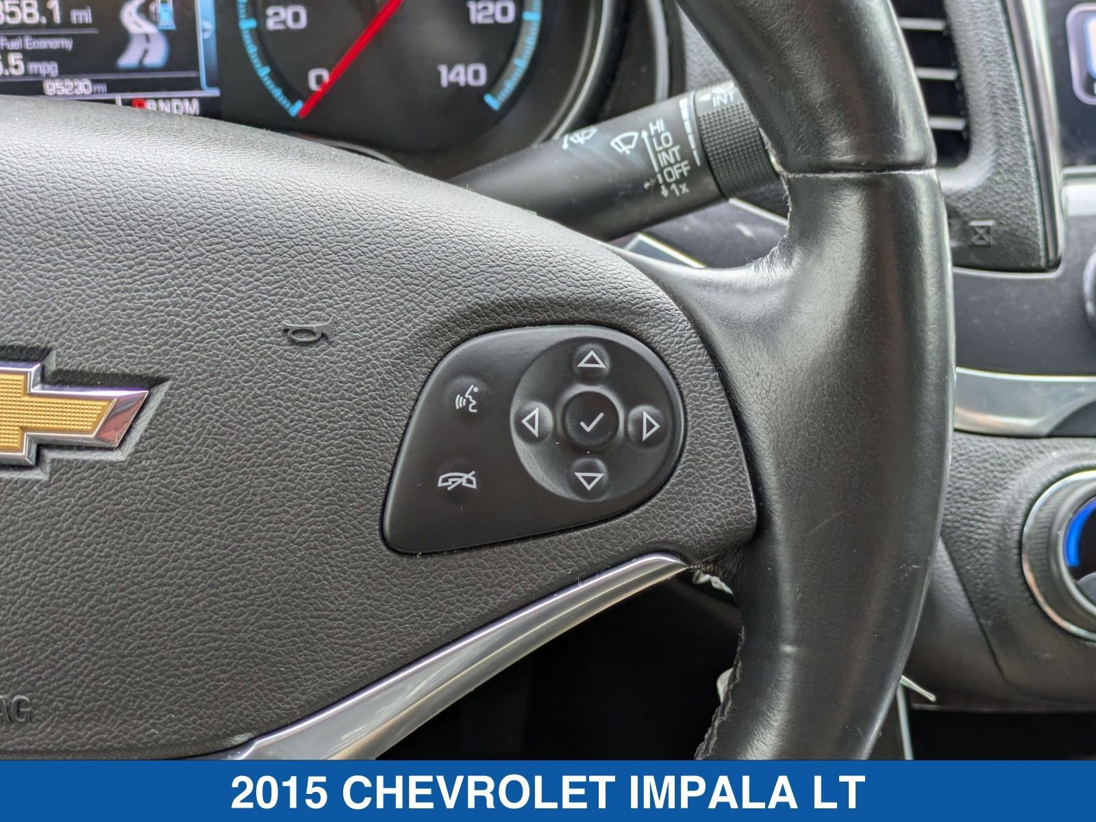 Used 2015 Chevrolet Impala LT w/ Convenience Package image 18