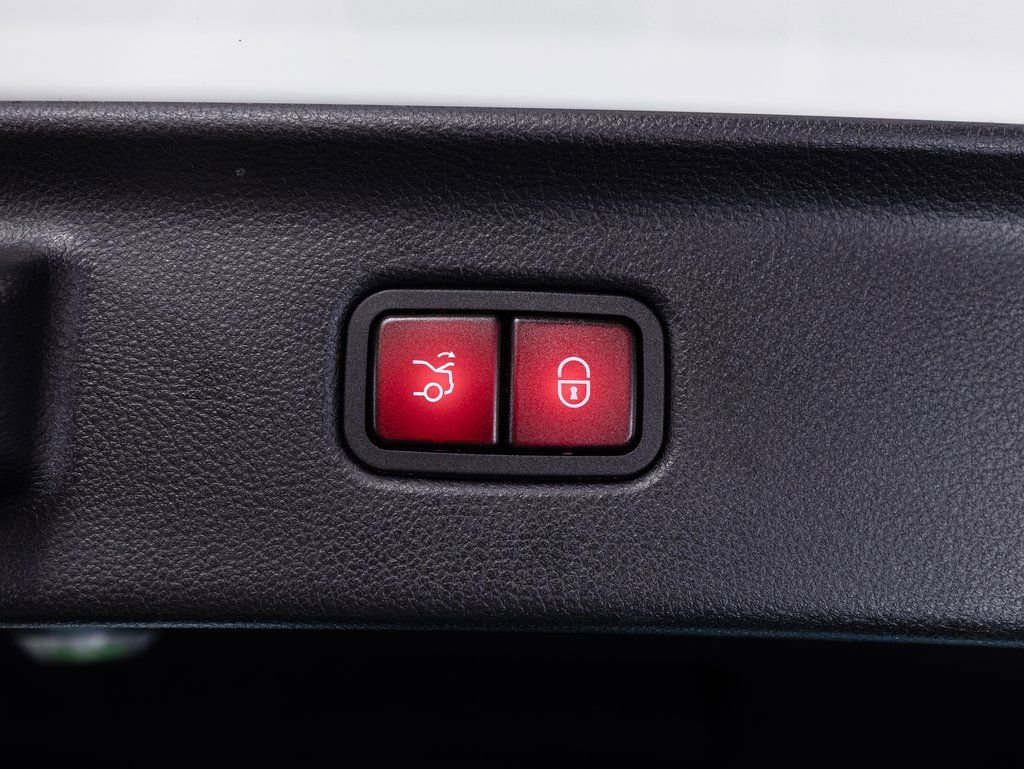 Certified 2023 Mercedes-Benz S 500 4MATIC w/ AMG Line image 34