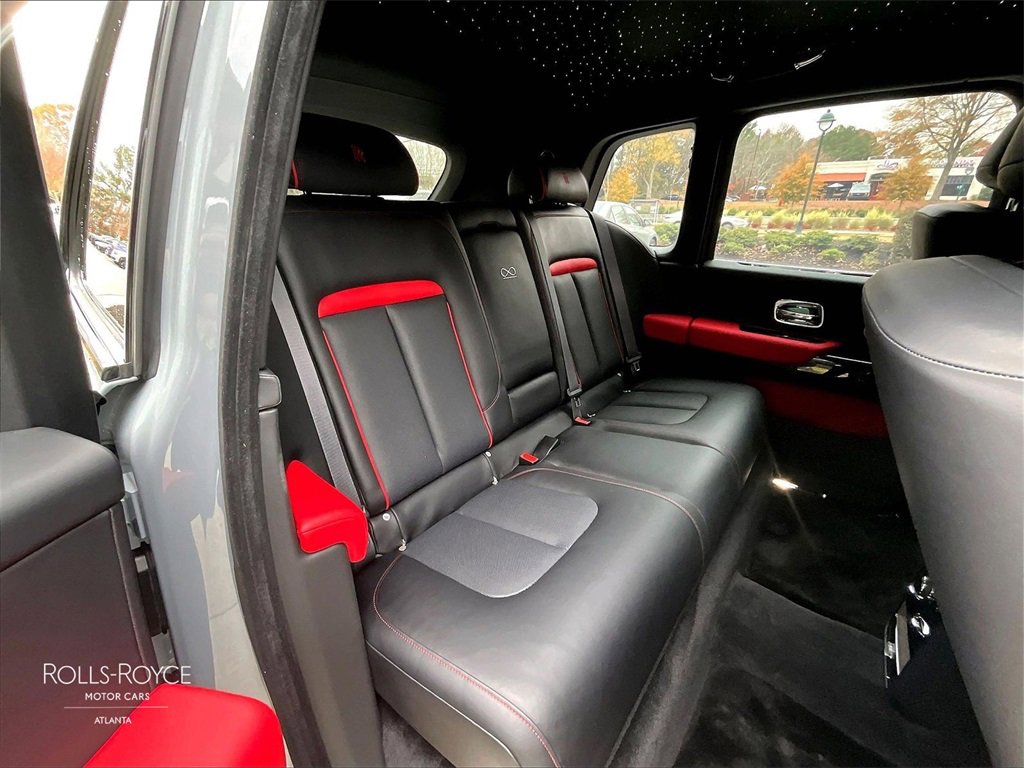 Certified 2024 Rolls-Royce Cullinan Black Badge image 26