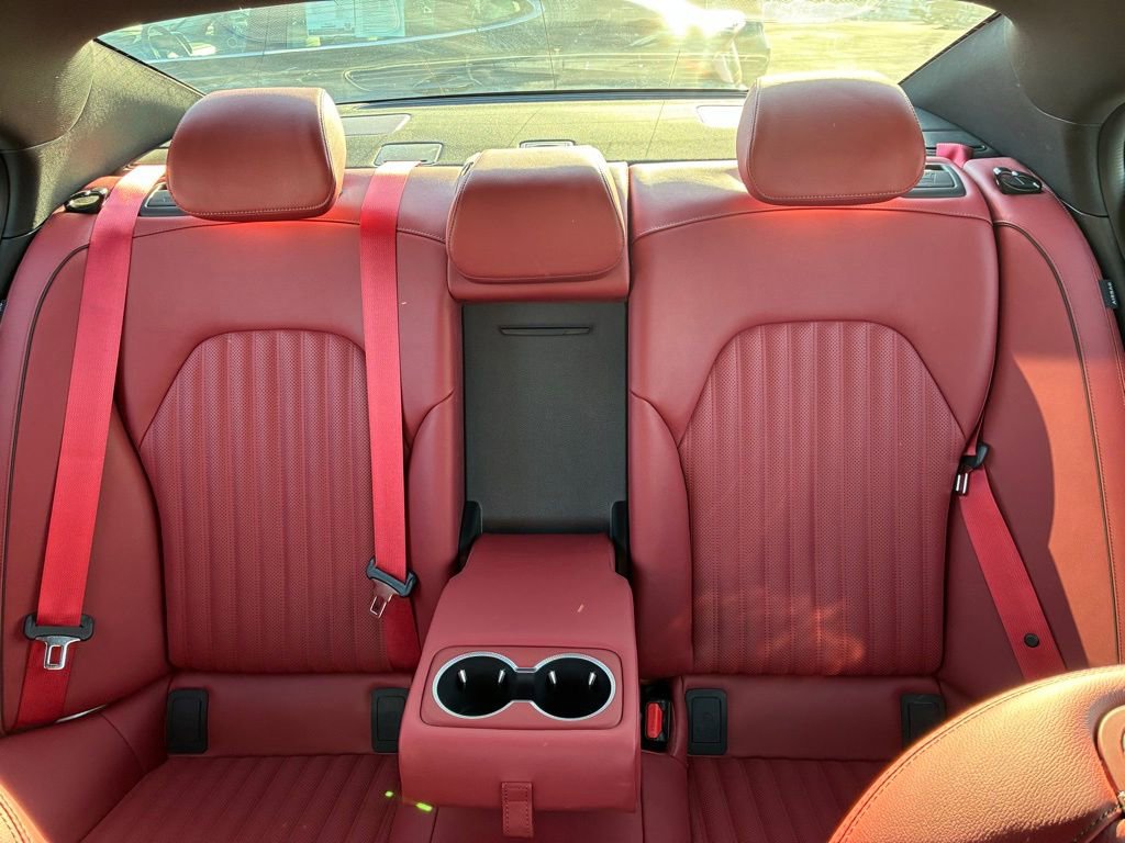 Used 2025 Genesis G70 3.3T Advanced image 15