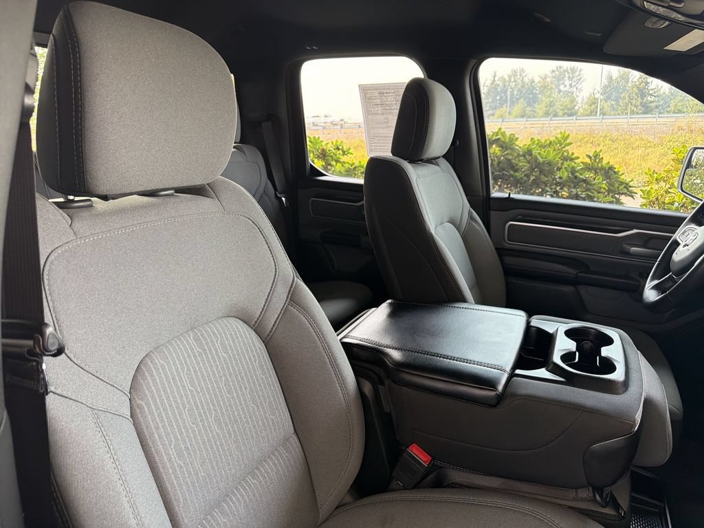 Used 2022 RAM 1500 Big Horn AWD/4WD image 26