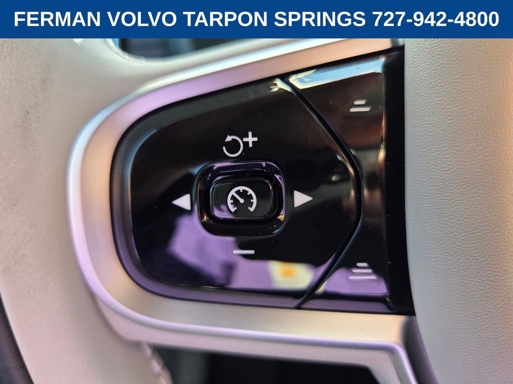 New 2026 Volvo XC90 B6 Ultra w/ Protection Package image 32