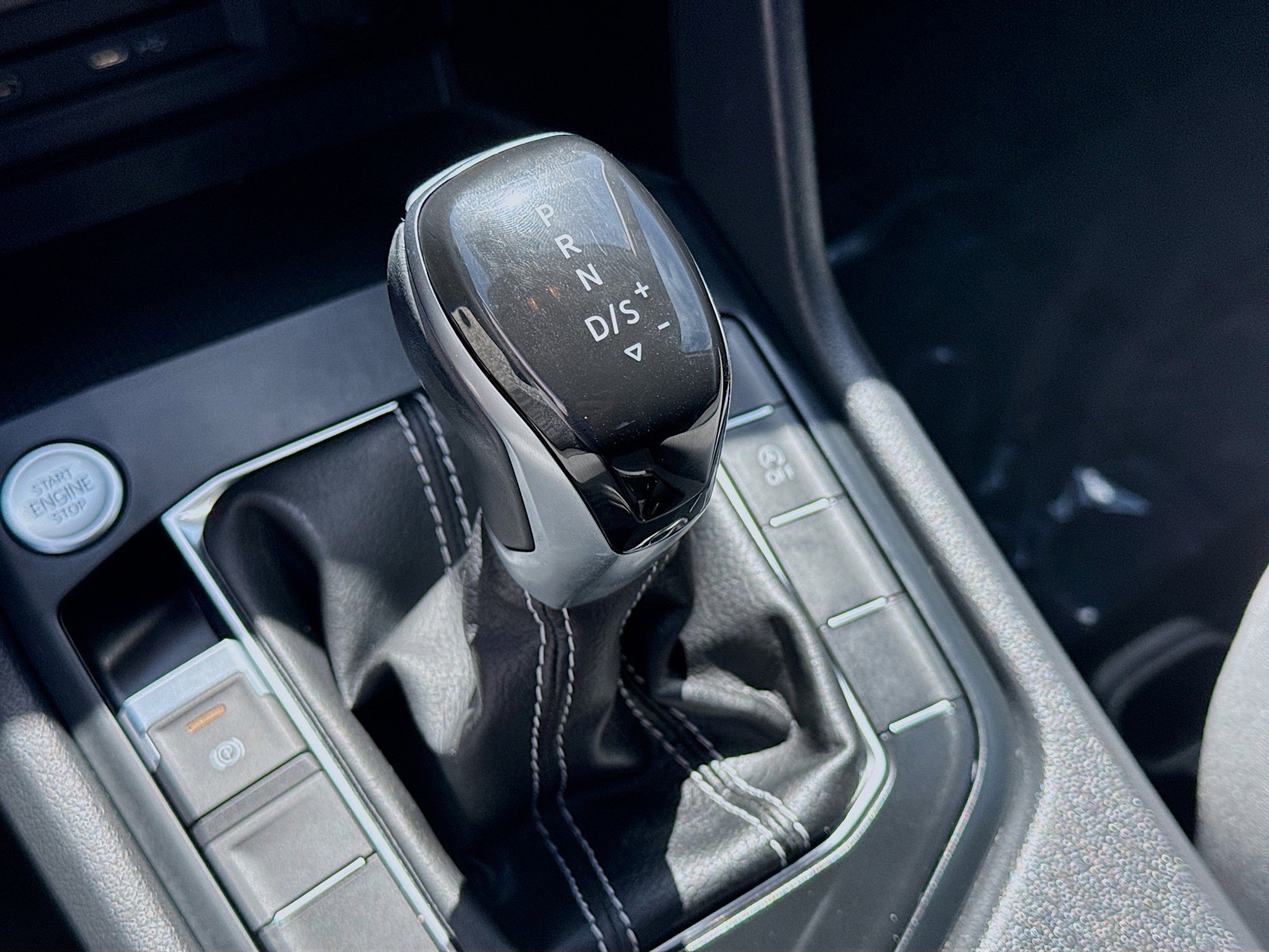 Used 2022 Volkswagen Taos S w/ IQ Drive S Package image 14