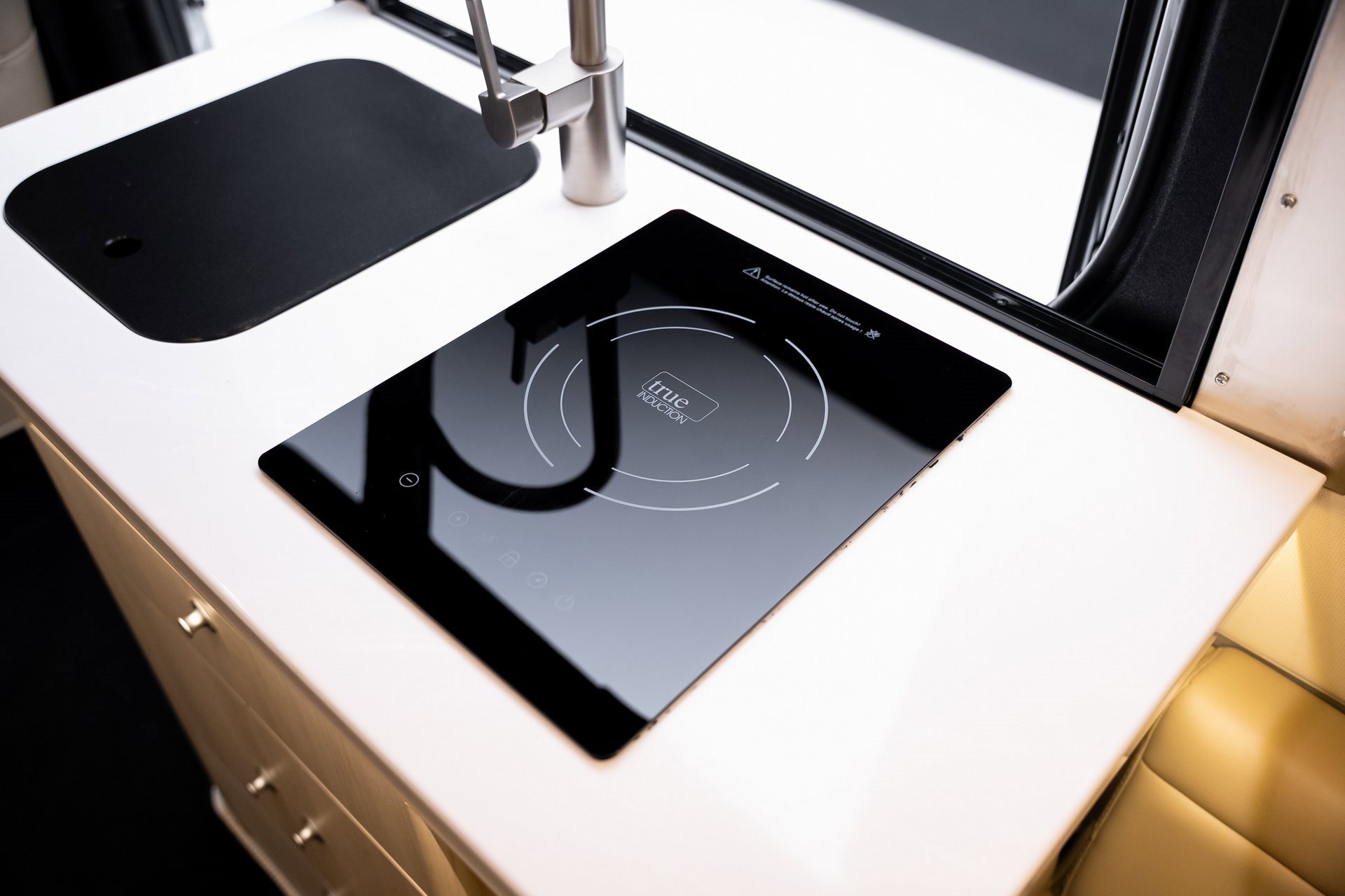 Used 2022 Mercedes-Benz Sprinter 144 Cargo image 82