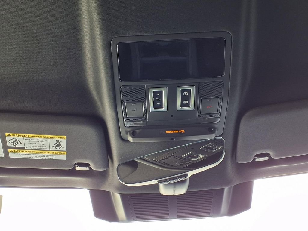 New 2026 Land Rover Defender 110 S AWD/4WD image 23