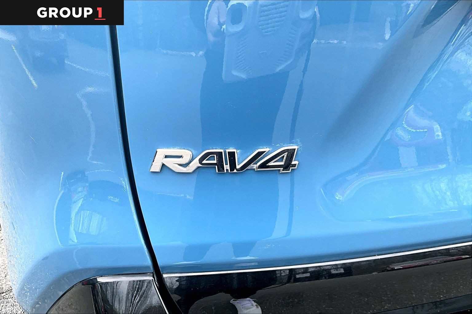 Used 2022 Toyota RAV4 SE w/ Convenience Package AWD/4WD image 10