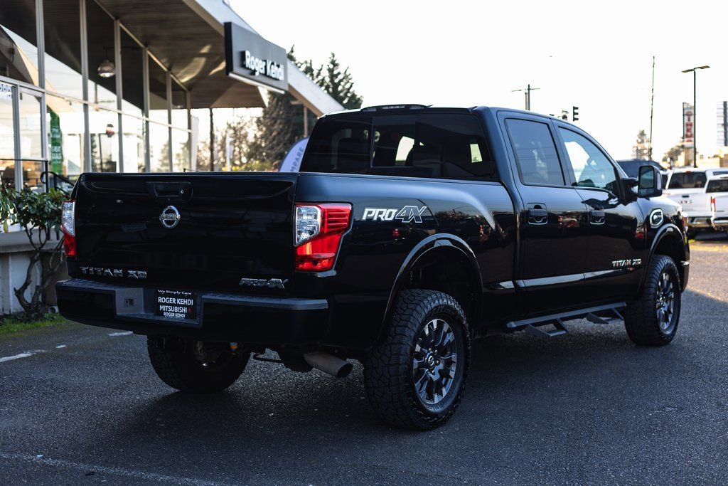 Used 2018 Nissan Titan PRO-4X image 8