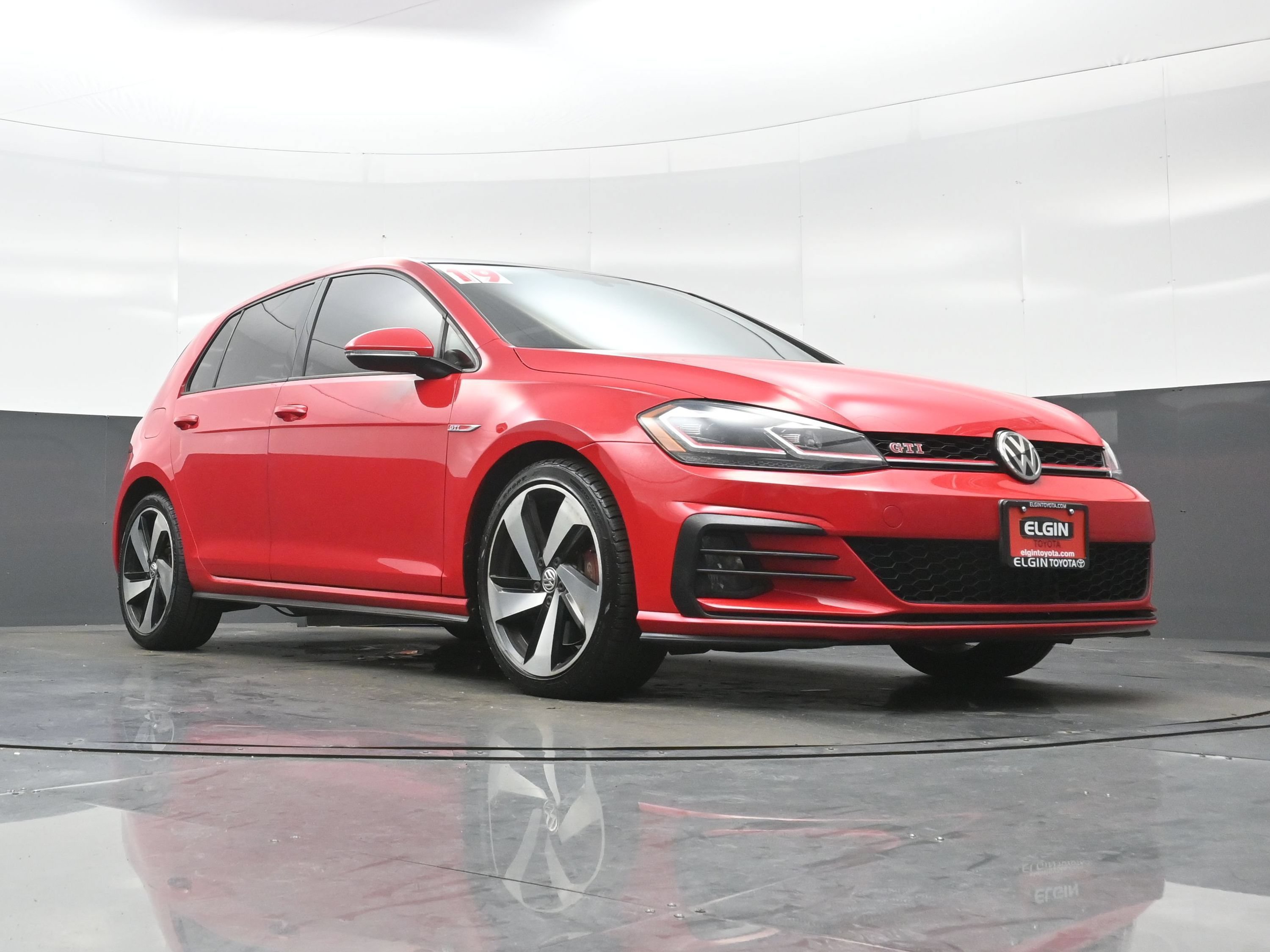Used 2019 Volkswagen GTI SE w/ SE Experience Package FWD image 26