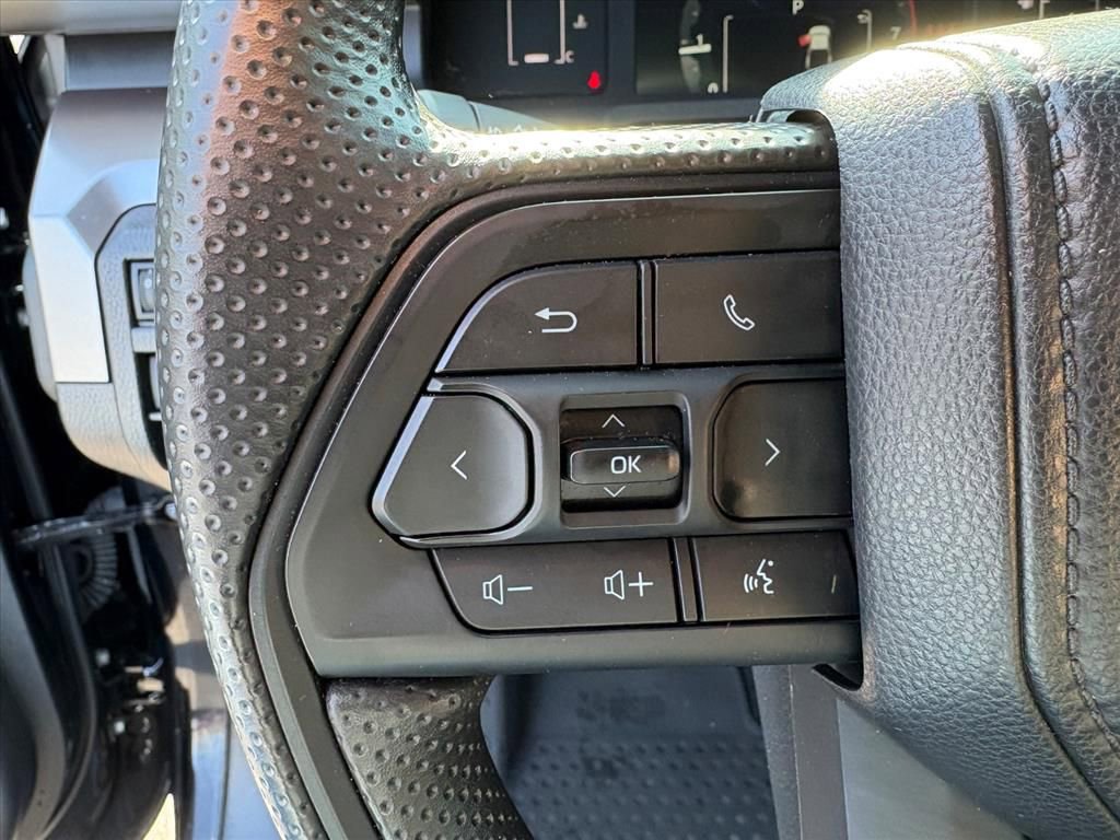 Used 2024 Toyota Tacoma SR5 image 11