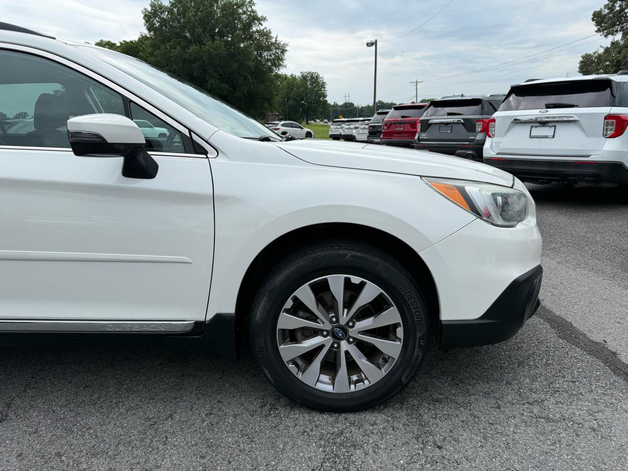 Used 2017 Subaru Outback 3.6R Touring w/ Popular Package #5A AWD/4WD image 41