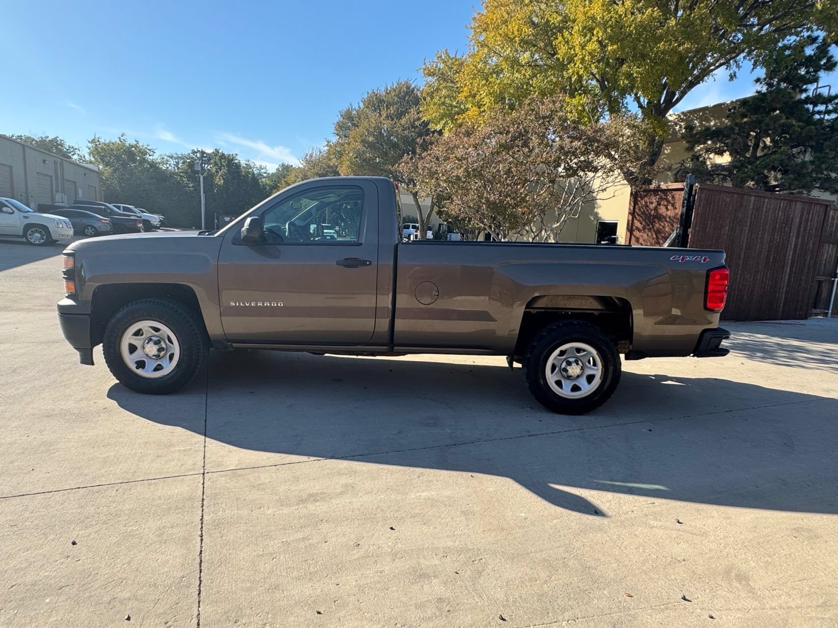 Used 2015 Chevrolet Silverado 1500 W/T w/ WT Fleet Convenience Package AWD/4WD image 4