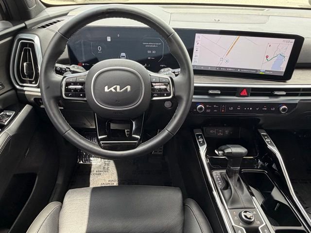 Used 2024 Kia Sorento SX Prestige image 17
