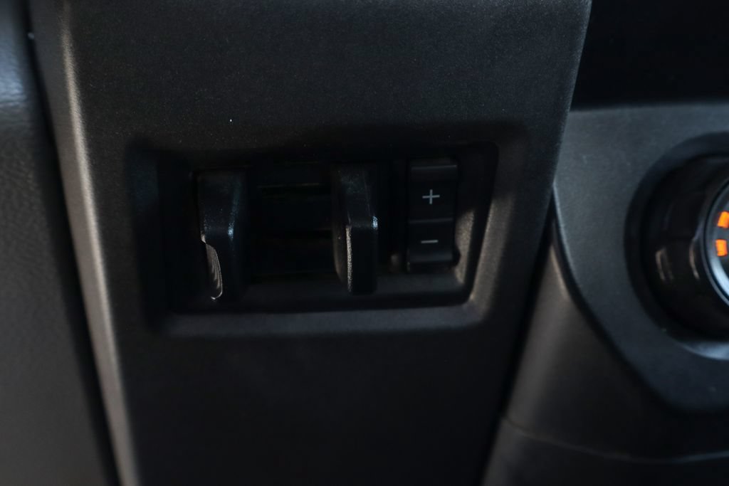 Used 2022 Ford F350 XL w/ Power Equipment Group RWD image 39