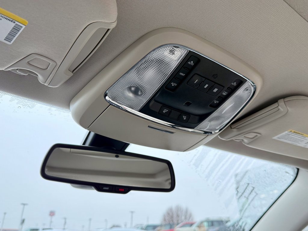 Used 2017 Chrysler 300 Limited w/ Value Package image 28