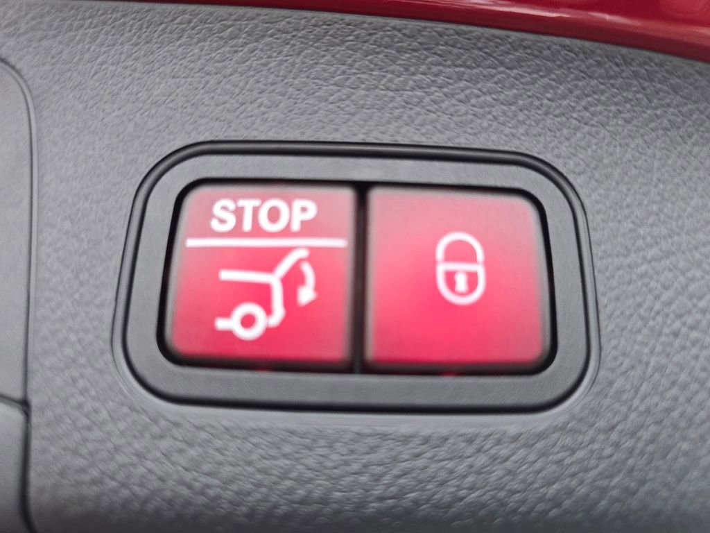 New 2026 Mercedes-Benz GLA 250 4MATIC image 19