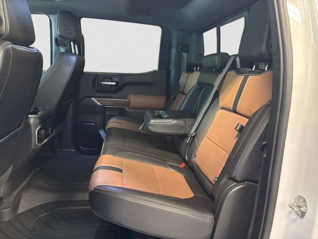 Used 2021 Chevrolet Silverado 1500 High Country w/ Technology Package AWD/4WD image 14