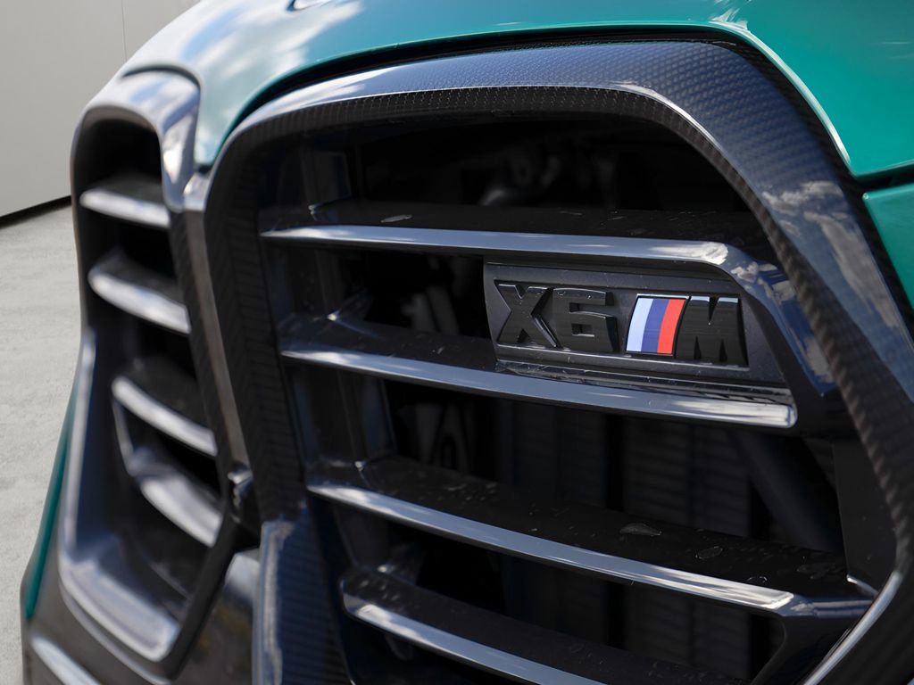 Used 2025 BMW X6 M Competition w/ Executive Package image 9