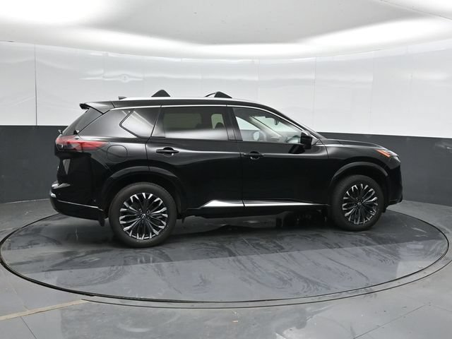 Used 2026 Nissan Rogue Platinum w/ Platinum Premium Package AWD/4WD image 4