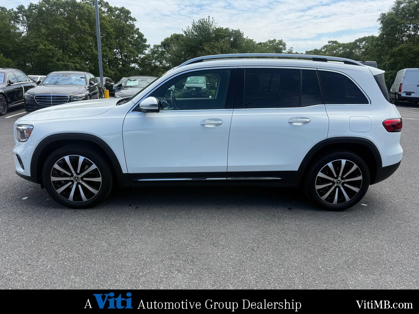 Certified 2023 Mercedes-Benz GLB 250 4MATIC image 5