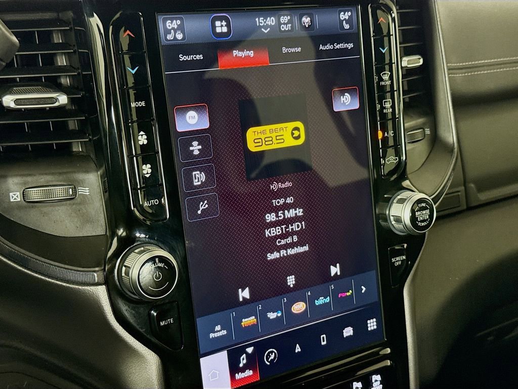 Used 2024 RAM 2500 Rebel w/ Towing Technology Group image 17