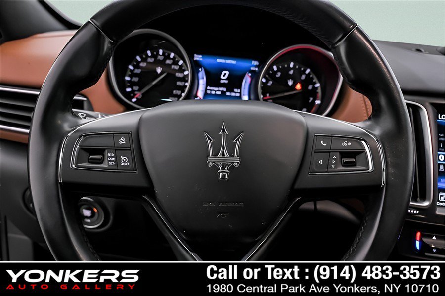 Used 2017 Maserati Levante AWD/4WD image 17