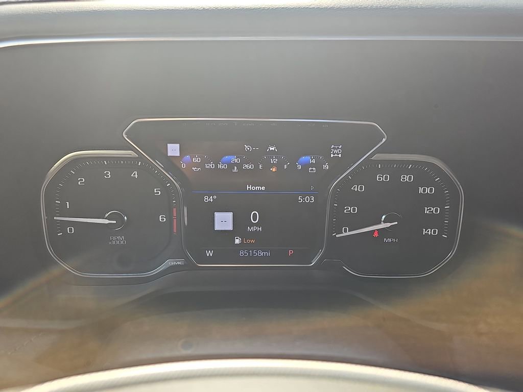 Used 2021 GMC Yukon XL Denali AWD/4WD image 31