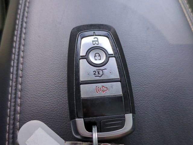 Used 2023 Ford Mustang Mach-E Premium AWD/4WD image 33