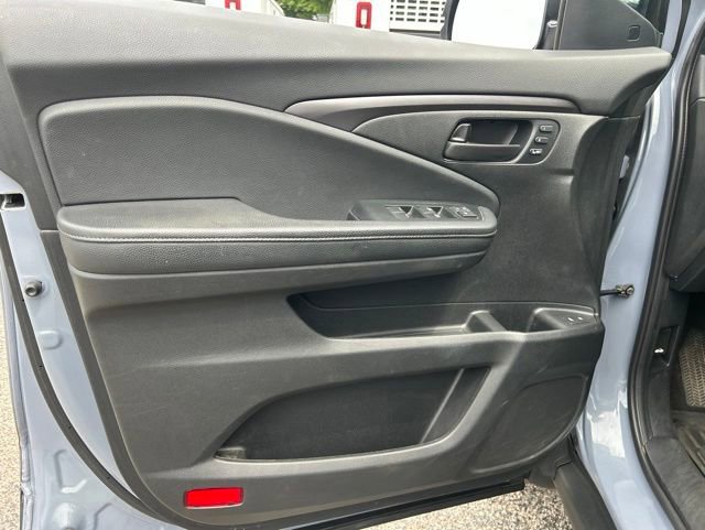 Used 2022 Honda Passport EX-L image 11