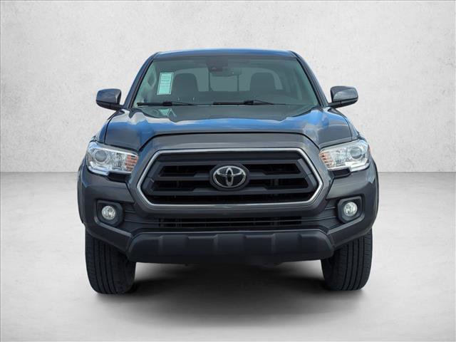 Used 2022 Toyota Tacoma SR5 RWD image 2