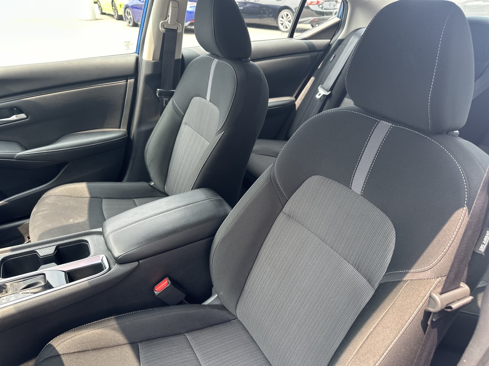 Used 2025 Nissan Sentra SV FWD image 25