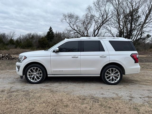 Used 2019 Ford Expedition Platinum image 2