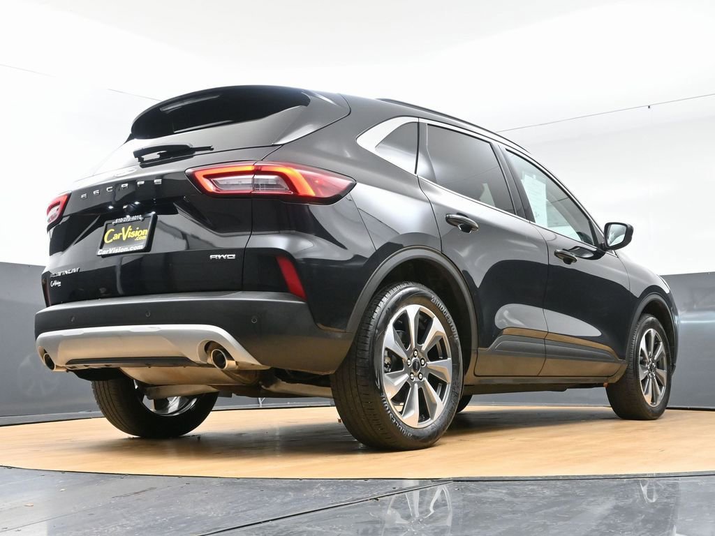 Used 2025 Ford Escape Platinum AWD/4WD image 57
