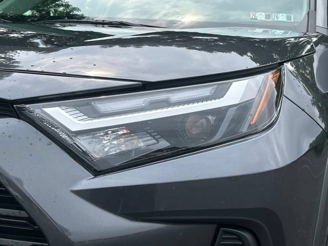 Certified 2025 Toyota RAV4 XLE AWD/4WD image 9