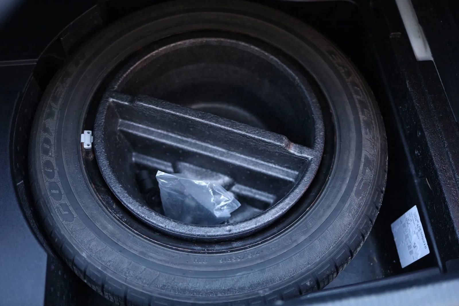 Used 2013 Volkswagen CC Sport Plus image 39